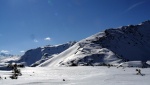 SKIALPINISTICK ELDORDO, Tahle parta veden Hanzem a Salmkem mla neskutenou kliku na poas... Spousta snhu, slunce, lavin i nastoupanch vkovch metr a vypitch kvasnic. Tahle partika si poradila se vm, vetn nro - fotografie 233