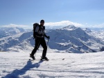 SKIALPINISTICK ELDORDO, Tahle parta veden Hanzem a Salmkem mla neskutenou kliku na poas... Spousta snhu, slunce, lavin i nastoupanch vkovch metr a vypitch kvasnic. Tahle partika si poradila se vm, vetn nro - fotografie 256