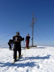 SKIALPINISTICK ELDORDO, Tahle parta veden Hanzem a Salmkem mla neskutenou kliku na poas... Spousta snhu, slunce, lavin i nastoupanch vkovch metr a vypitch kvasnic. Tahle partika si poradila se vm, vetn nro - fotografie 260