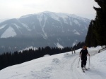 SKIALPINISTICK ELDORDO, Tahle parta veden Hanzem a Salmkem mla neskutenou kliku na poas... Spousta snhu, slunce, lavin i nastoupanch vkovch metr a vypitch kvasnic. Tahle partika si poradila se vm, vetn nro - fotografie 300