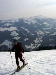 SKIALPINISTICK ELDORDO, Tahle parta veden Hanzem a Salmkem mla neskutenou kliku na poas... Spousta snhu, slunce, lavin i nastoupanch vkovch metr a vypitch kvasnic. Tahle partika si poradila se vm, vetn nro - fotografie 302