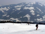 SKIALPINISTICK ELDORDO, Tahle parta veden Hanzem a Salmkem mla neskutenou kliku na poas... Spousta snhu, slunce, lavin i nastoupanch vkovch metr a vypitch kvasnic. Tahle partika si poradila se vm, vetn nro - fotografie 304