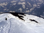 SKIALPINISTICK ELDORDO, Tahle parta veden Hanzem a Salmkem mla neskutenou kliku na poas... Spousta snhu, slunce, lavin i nastoupanch vkovch metr a vypitch kvasnic. Tahle partika si poradila se vm, vetn nro - fotografie 328