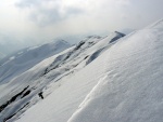 SKIALPINISTICK ELDORDO, Tahle parta veden Hanzem a Salmkem mla neskutenou kliku na poas... Spousta snhu, slunce, lavin i nastoupanch vkovch metr a vypitch kvasnic. Tahle partika si poradila se vm, vetn nro - fotografie 330