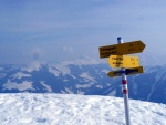 SKIALPINISTICK ELDORDO, Tahle parta veden Hanzem a Salmkem mla neskutenou kliku na poas... Spousta snhu, slunce, lavin i nastoupanch vkovch metr a vypitch kvasnic. Tahle partika si poradila se vm, vetn nro - fotografie 333