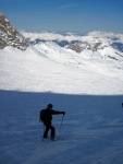 Freeride Kurz KAPRUN 2012, V sobotu pardn poas a praan, kter mohl bt mn jet. Nicmn jsme najeli za vkend asi 300 m po sjezdovce a prmrn sklon jednch svah byl 35. Take jsme projeli vechno zajmav a uili i - fotografie 12