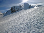 Freeride Kurz KAPRUN 2012, V sobotu pardn poas a praan, kter mohl bt mn jet. Nicmn jsme najeli za vkend asi 300 m po sjezdovce a prmrn sklon jednch svah byl 35. Take jsme projeli vechno zajmav a uili i - fotografie 16