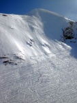 Freeride Kurz KAPRUN 2012, V sobotu pardn poas a praan, kter mohl bt mn jet. Nicmn jsme najeli za vkend asi 300 m po sjezdovce a prmrn sklon jednch svah byl 35. Take jsme projeli vechno zajmav a uili i - fotografie 29