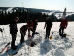 Zkladn kurz skialpinismu 16.-18.3.2012, Pardn jarn posko, tvrd firn a ist chlapsk parta. K tomu vyvrcholen na Snce a bezva nladika. Prost se to vydailo. - fotografie 74