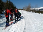 Zkladn kurz skialpinismu 16.-18.3.2012, Pardn jarn posko, tvrd firn a ist chlapsk parta. K tomu vyvrcholen na Snce a bezva nladika. Prost se to vydailo. - fotografie 76