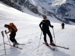 RAURIS - GOLDBERGGRUPPE na skialpech, Poctiv dvka vkovch metr odmnn luxusnmi sjezdy z vrcholk pesahujcch o nemlo dva tisce metr. Zejmna pojedn na svazch Hoher Sonnblicku a nsledn koupaka v termlech a regenerace v - fotografie 17