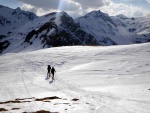 RAURIS - GOLDBERGGRUPPE na skialpech, Poctiv dvka vkovch metr odmnn luxusnmi sjezdy z vrcholk pesahujcch o nemlo dva tisce metr. Zejmna pojedn na svazch Hoher Sonnblicku a nsledn koupaka v termlech a regenerace v - fotografie 20