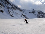 RAURIS - GOLDBERGGRUPPE na skialpech, Poctiv dvka vkovch metr odmnn luxusnmi sjezdy z vrcholk pesahujcch o nemlo dva tisce metr. Zejmna pojedn na svazch Hoher Sonnblicku a nsledn koupaka v termlech a regenerace v - fotografie 34