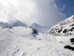 RAURIS - GOLDBERGGRUPPE na skialpech, Poctiv dvka vkovch metr odmnn luxusnmi sjezdy z vrcholk pesahujcch o nemlo dva tisce metr. Zejmna pojedn na svazch Hoher Sonnblicku a nsledn koupaka v termlech a regenerace v - fotografie 61