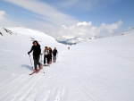 RAURIS - GOLDBERGGRUPPE na skialpech, Poctiv dvka vkovch metr odmnn luxusnmi sjezdy z vrcholk pesahujcch o nemlo dva tisce metr. Zejmna pojedn na svazch Hoher Sonnblicku a nsledn koupaka v termlech a regenerace v - fotografie 69