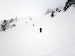 RAURIS - GOLDBERGGRUPPE na skialpech, Poctivá dávka výškových metrů odměněná luxusními sjezdy z vrcholků přesahujících o nemálo dva tisíce metrů. Zejména poježdění na svazích Hoher Sonnblicku a následná koupačka v termálech a regenerace v - fotografie 137