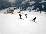 RAURIS - GOLDBERGGRUPPE na skialpech, Poctiv dvka vkovch metr odmnn luxusnmi sjezdy z vrcholk pesahujcch o nemlo dva tisce metr. Zejmna pojedn na svazch Hoher Sonnblicku a nsledn koupaka v termlech a regenerace v - fotografie 182