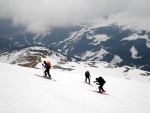 RAURIS - GOLDBERGGRUPPE na skialpech, Poctiv dvka vkovch metr odmnn luxusnmi sjezdy z vrcholk pesahujcch o nemlo dva tisce metr. Zejmna pojedn na svazch Hoher Sonnblicku a nsledn koupaka v termlech a regenerace v - fotografie 183