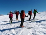 DACHSTEIN VRCHOL NA SKIALPECH 2012, Mooc dobr parta si to s Hanzem vala za skvlho poas a bjen nlady. Kdou kounkne na fotky pochop, e nen moc co dodat. - fotografie 13