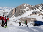 DACHSTEIN VRCHOL NA SKIALPECH 2012, Mooc dobr parta si to s Hanzem vala za skvlho poas a bjen nlady. Kdou kounkne na fotky pochop, e nen moc co dodat. - fotografie 21