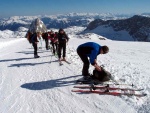 DACHSTEIN VRCHOL NA SKIALPECH 2012, Mooc dobr parta si to s Hanzem vala za skvlho poas a bjen nlady. Kdou kounkne na fotky pochop, e nen moc co dodat. - fotografie 29