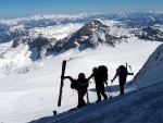 DACHSTEIN VRCHOL NA SKIALPECH 2012, Mooc dobr parta si to s Hanzem vala za skvlho poas a bjen nlady. Kdou kounkne na fotky pochop, e nen moc co dodat. - fotografie 46