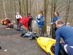 RAFTING NA JIZEE 2012, Konen pkn voda v podob 25m3, koda jen toho ochlazen. Vechno klaplo jak mlo a navc byl objven systm napojen zlomenho pdla pomoc zchranskho psu z vesty. - fotografie 4