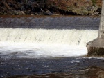 RAFTING NA JIZEE duben 2012, Pjemn voda, slunce i mraky, pohoda na lodch a raftech, usmvav mlad a krsn lid v posdkch. Dky Krakonoi - fotografie 33