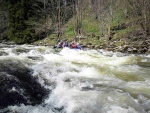 Rafting na Labi pod pindlem, Opravdu vyjmen den. Pehrada Labsk poutla vodu a k tomu pardn poas. Kdy se nm naskytne znovu takov pleitost...? - fotografie 1