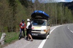 Rafting na Labi pod pindlem, Opravdu vyjmen den. Pehrada Labsk poutla vodu a k tomu pardn poas. Kdy se nm naskytne znovu takov pleitost...? - fotografie 13