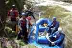 Rafting na Labi pod pindlem, Opravdu vyjmen den. Pehrada Labsk poutla vodu a k tomu pardn poas. Kdy se nm naskytne znovu takov pleitost...? - fotografie 15