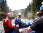 Rafting na Labi pod pindlem, Opravdu vyjmen den. Pehrada Labsk poutla vodu a k tomu pardn poas. Kdy se nm naskytne znovu takov pleitost...? - fotografie 22