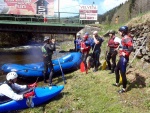 Rafting na Labi pod pindlem, Opravdu vyjmen den. Pehrada Labsk poutla vodu a k tomu pardn poas. Kdy se nm naskytne znovu takov pleitost...? - fotografie 24