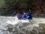 Rafting na Labi pod pindlem, Opravdu vyjmen den. Pehrada Labsk poutla vodu a k tomu pardn poas. Kdy se nm naskytne znovu takov pleitost...? - fotografie 33