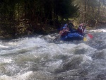 Rafting na Labi pod pindlem, Opravdu vyjmen den. Pehrada Labsk poutla vodu a k tomu pardn poas. Kdy se nm naskytne znovu takov pleitost...? - fotografie 34