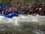 Rafting na Labi pod pindlem, Opravdu vyjmen den. Pehrada Labsk poutla vodu a k tomu pardn poas. Kdy se nm naskytne znovu takov pleitost...? - fotografie 42