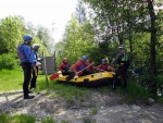 Alpsk perlky - Mll, Soa a Isel, Vodn stavy neply pvodn plnovanm ekm, ale na Soe a Iselu to stlo za to. Poas bylo super a skvl parta ukzala, e ji hned tak njak nesnze nezasko. - fotografie 15