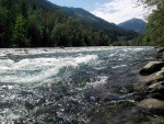 Alpsk perlky - Mll, Soa a Isel, Vodn stavy neply pvodn plnovanm ekm, ale na Soe a Iselu to stlo za to. Poas bylo super a skvl parta ukzala, e ji hned tak njak nesnze nezasko. - fotografie 26