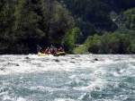 Alpsk perlky - Mll, Soa a Isel, Vodn stavy neply pvodn plnovanm ekm, ale na Soe a Iselu to stlo za to. Poas bylo super a skvl parta ukzala, e ji hned tak njak nesnze nezasko. - fotografie 28