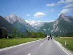 Alpsk perlky - Mll, Soa a Isel, Vodn stavy neply pvodn plnovanm ekm, ale na Soe a Iselu to stlo za to. Poas bylo super a skvl parta ukzala, e ji hned tak njak nesnze nezasko. - fotografie 102