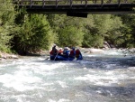 Rafting v Korutanech, Zjezd na eky, kam se mlo kdy podvte. A voda nakonec vyla. S nocovnm v Tee-Pee to nemlo chybu. - fotografie 26