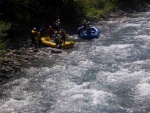 Rafting v Korutanech, Zjezd na eky, kam se mlo kdy podvte. A voda nakonec vyla. S nocovnm v Tee-Pee to nemlo chybu. - fotografie 71