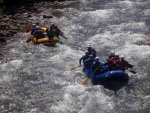 Rafting v Korutanech, Zjezd na eky, kam se mlo kdy podvte. A voda nakonec vyla. S nocovnm v Tee-Pee to nemlo chybu. - fotografie 74