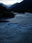 Rafting v Korutanech, Zjezd na eky, kam se mlo kdy podvte. A voda nakonec vyla. S nocovnm v Tee-Pee to nemlo chybu. - fotografie 99