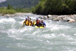 Rafting v Korutanech, Zjezd na eky, kam se mlo kdy podvte. A voda nakonec vyla. S nocovnm v Tee-Pee to nemlo chybu. - fotografie 120