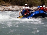 Rafting v Korutanech, Zjezd na eky, kam se mlo kdy podvte. A voda nakonec vyla. S nocovnm v Tee-Pee to nemlo chybu. - fotografie 138