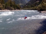 Rafting v Korutanech, Zjezd na eky, kam se mlo kdy podvte. A voda nakonec vyla. S nocovnm v Tee-Pee to nemlo chybu. - fotografie 159