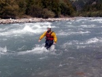 Rafting v Korutanech, Zjezd na eky, kam se mlo kdy podvte. A voda nakonec vyla. S nocovnm v Tee-Pee to nemlo chybu. - fotografie 163