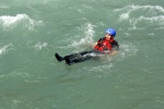 Rafting v Korutanech, Zjezd na eky, kam se mlo kdy podvte. A voda nakonec vyla. S nocovnm v Tee-Pee to nemlo chybu. - fotografie 177