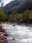 Rafting v Korutanech, Zjezd na eky, kam se mlo kdy podvte. A voda nakonec vyla. S nocovnm v Tee-Pee to nemlo chybu. - fotografie 205